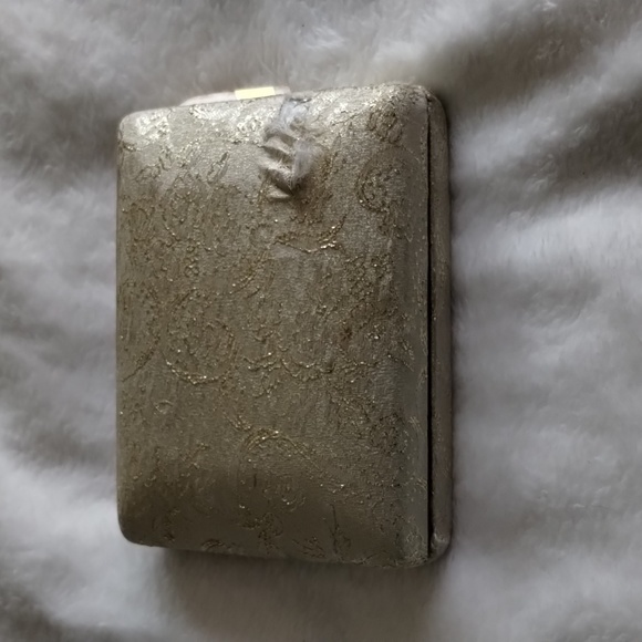 Pearl Necklace And Earrings With Enhancer - Picture 3 of 4